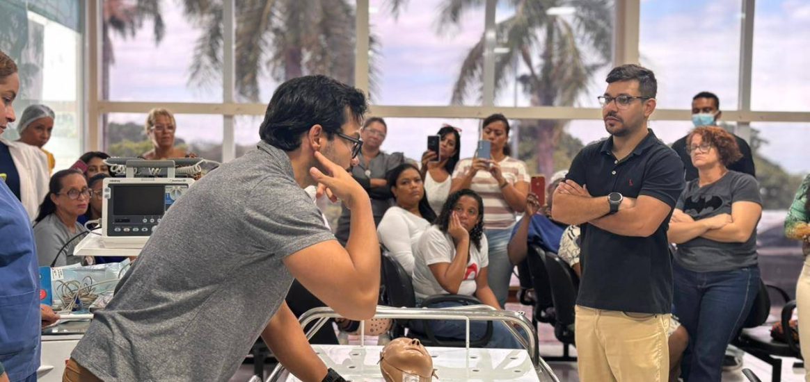 Treinamento aprimora resposta clínica em casos de parada cardiorrespiratória no Instituto de Nefrologia Alayde Costa