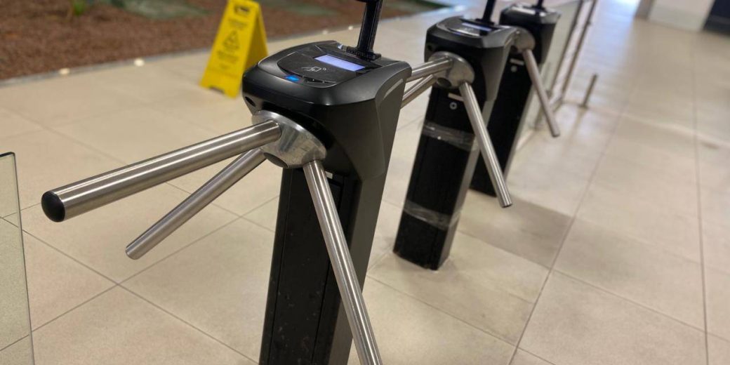 Hospital Metropolitano moderniza gestão com controle de acesso automatizado