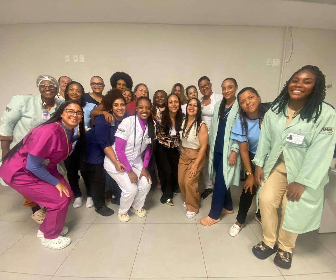 Capacitação, acolhimento e reconhecimento marcam Semana da Enfermagem no Hospital Metropolitano de Lauro de Freitas